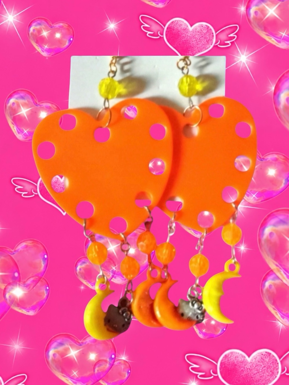 Charm heart earrings